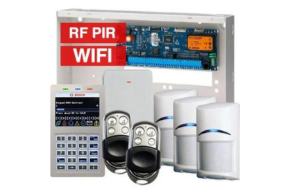 BOSCH, Solution 6000, Wireless alarm kit, Inc CC610PB panel, CP737B Wifi Prox LCD keypad, 3x RFPR-12 wireless PIR detectors, RFRC-STR2 Radion receiver, 2x HCT4UL transmitters